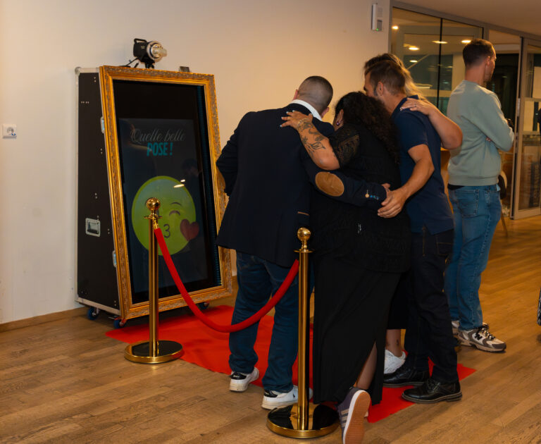 Mirror photo booth hire in Alsace